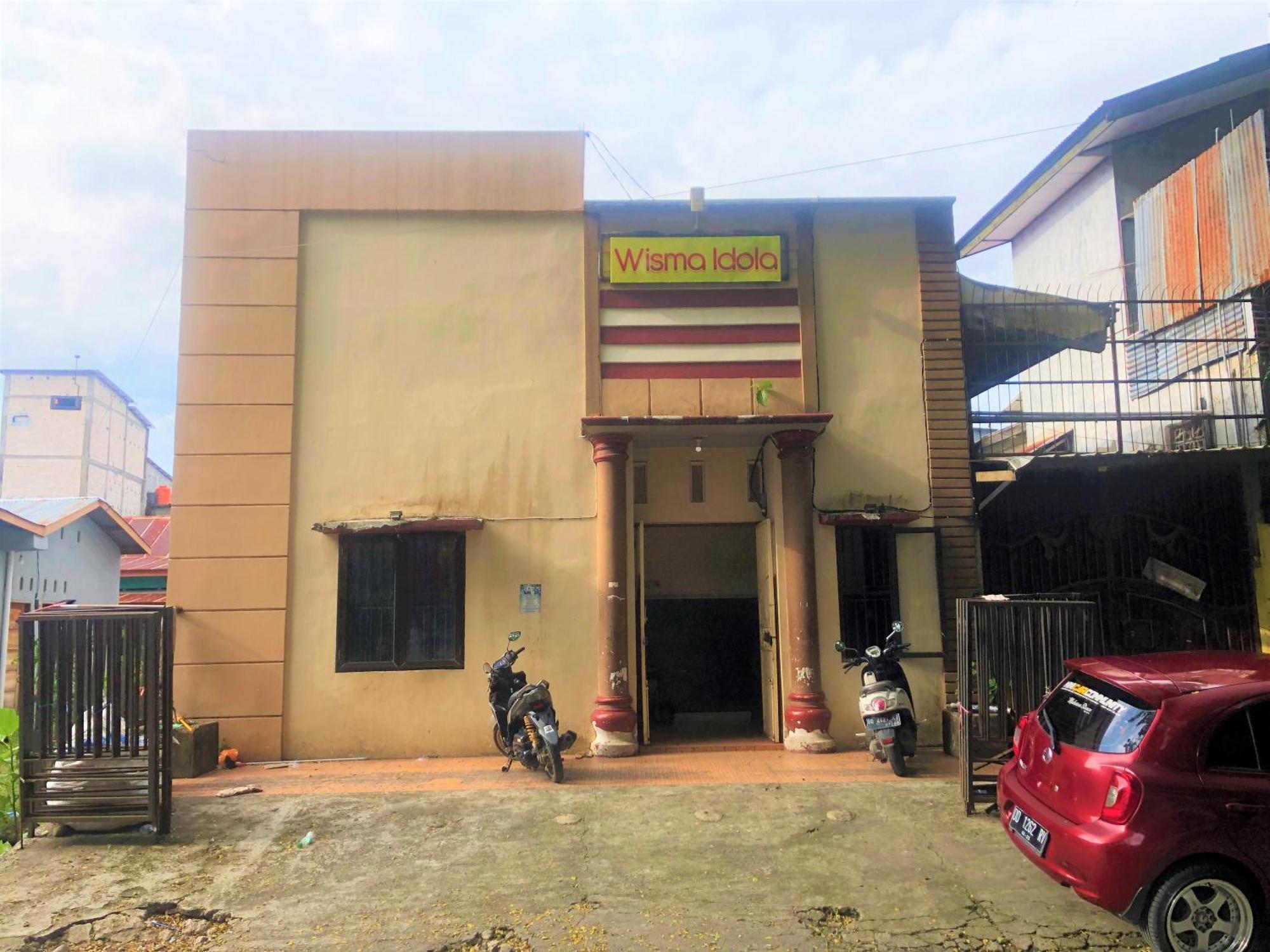 Wisma Idola Palopo Extérieur photo